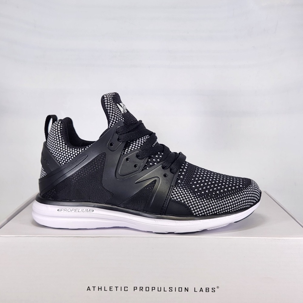 APL Ascend Training Shoes Women Size 6 Black/White Propelium Mid-Cut Sneakers